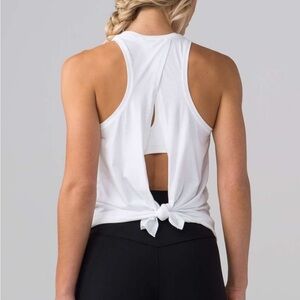 Lululemon All Tied Up Back Tie Tank Size 4 White